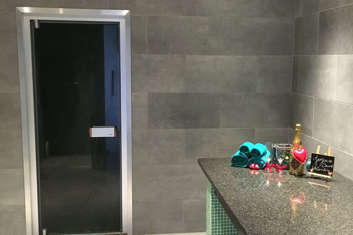 Hammam décoré pour la Saint-Valentin